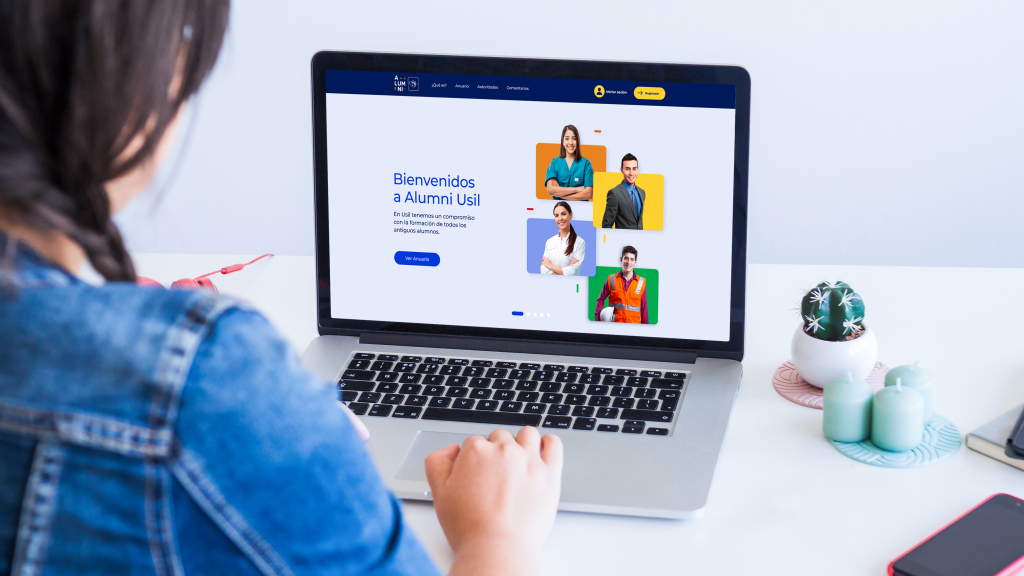 Diseño de experiencia e interfaz de usuario UX/UI para USIL, proyecto de GrowBy